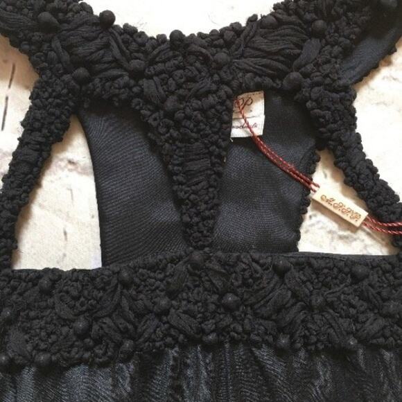 M.S.S.P. Specialty Cut Tank in Black - Picture 4 of 7